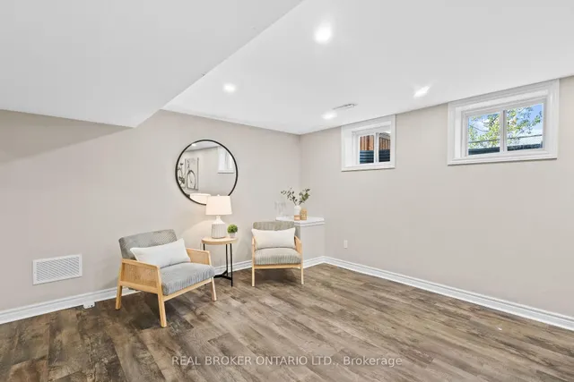 Additional image 37 of 565 Attenborough Terr