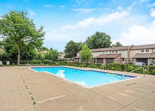 Additional image 42 of 341 Wilson Dr Unit 16