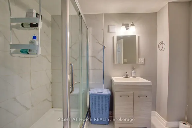 Additional image 39 of 117 Chartwell Circ