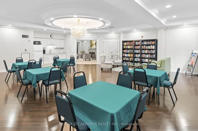 Additional image 22 of 2075 Amherst Heights Dr Unit 211