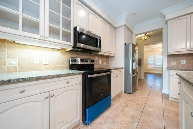 Additional image 18 of 36 Bardoe Cres