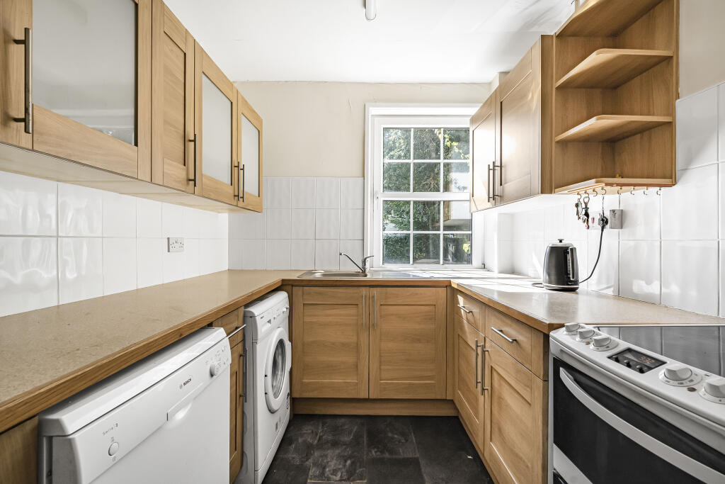 Additional image 4 of Handside Lane, Welwyn Garden City, AL8