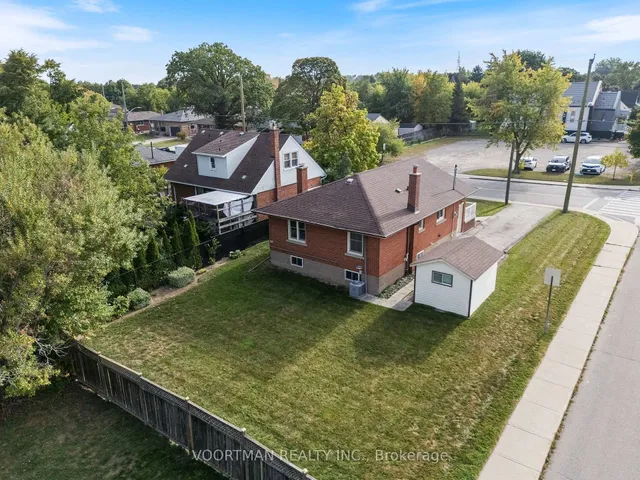 Additional image 24 of 136 Warren Ave