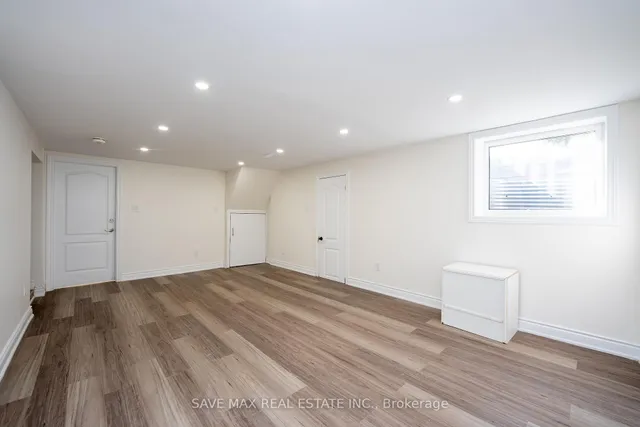 Additional image 33 of 441 West 5th St