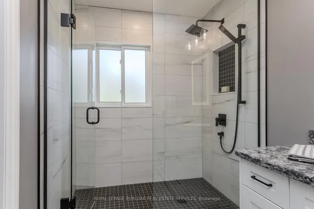 Additional image 22 of 1415 Hazelton Blvd Unit 23