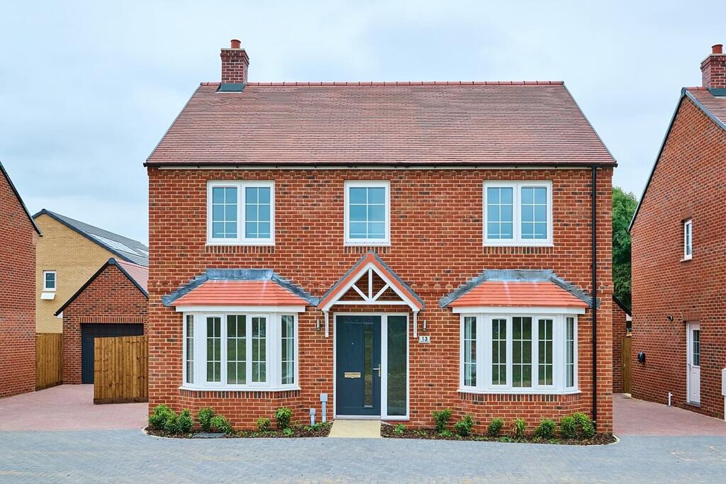 Additional image 14 of Bullens Green Lane,
Colney Heath,
AL4 0QR