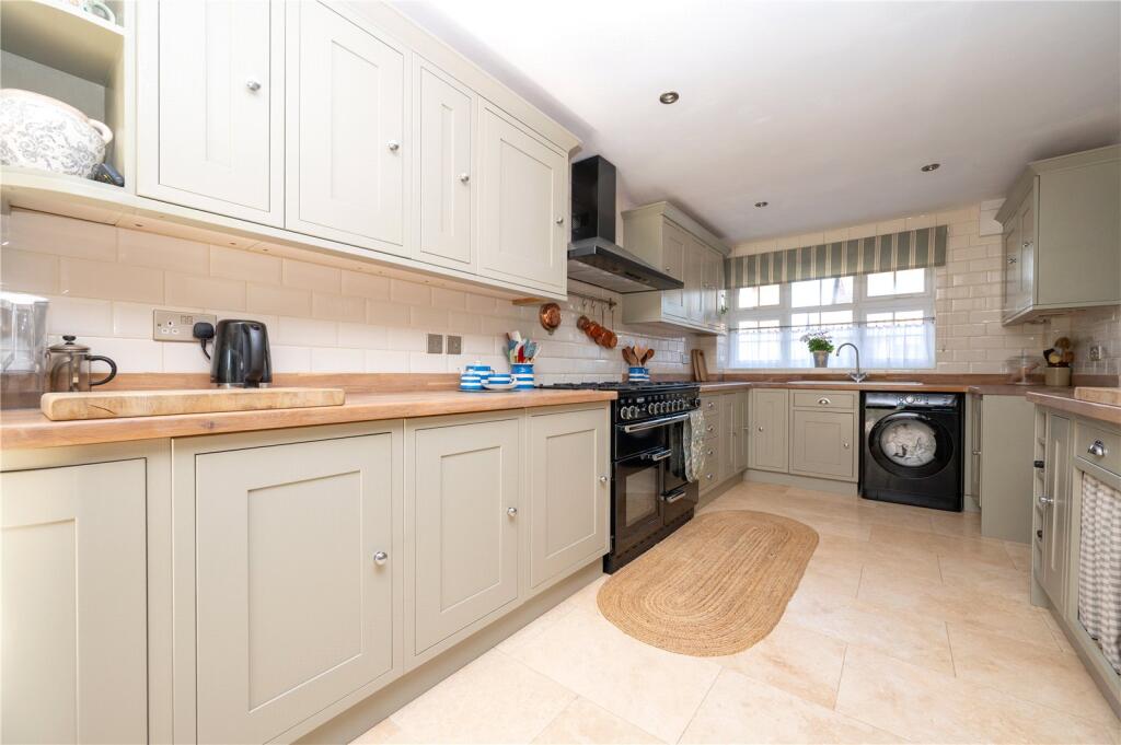 Additional image 13 of Cedarwood Drive, St. Albans, Hertfordshire