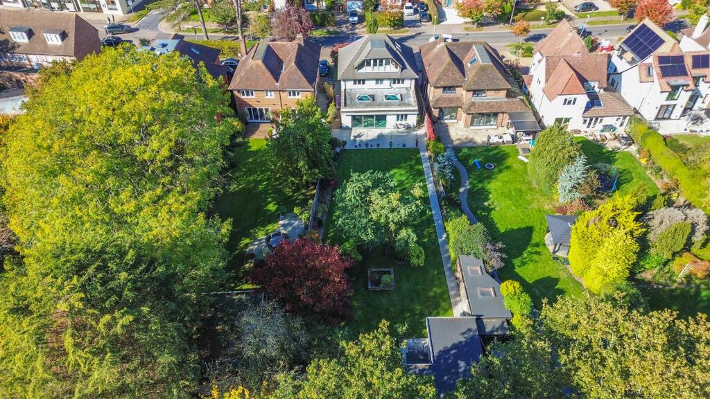 Additional image 30 of Bradmore Way, Brookmans Park