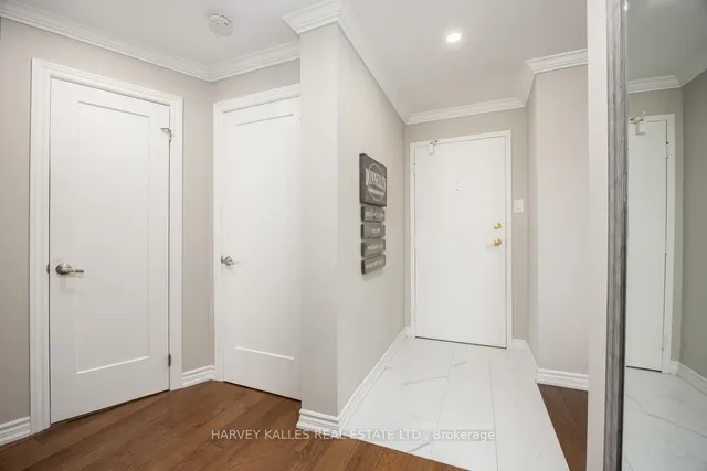 Additional image 4 of 2055 Upper Middle Rd Unit 609