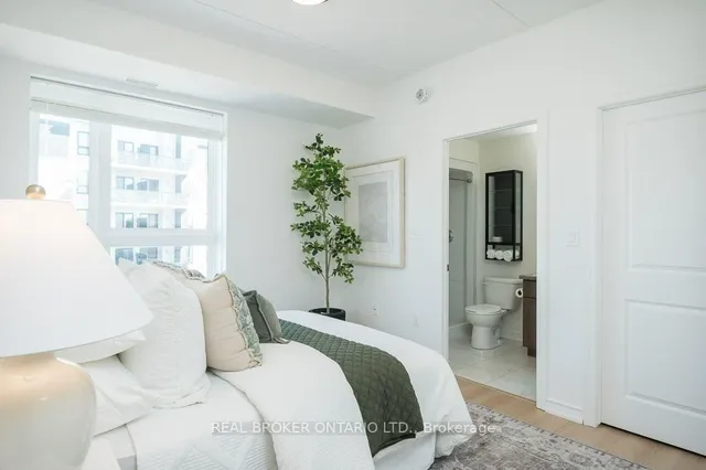 Additional image 23 of 650 Sauve St Unit 302