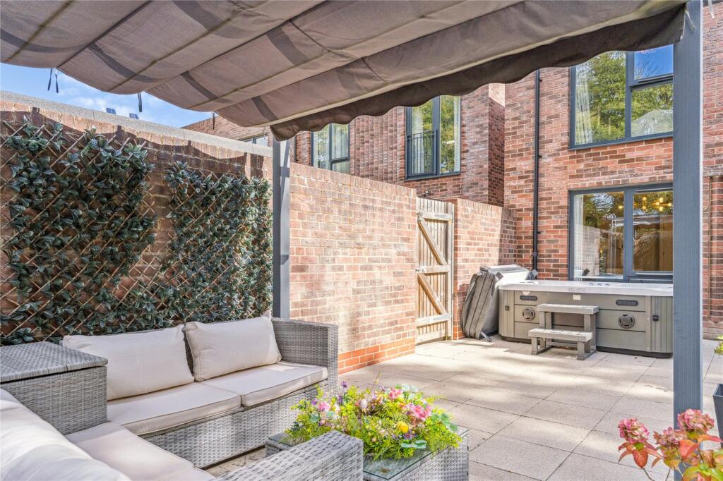 Additional image 33 of Barnes Wallis Way, Bricket Wood, St. Albans, Hertfordshire, AL2