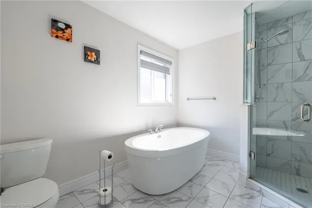 Additional image 20 of 16 Eringate Crt