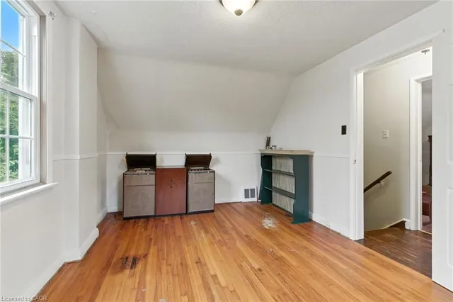 Additional image 15 of 54 Martha St