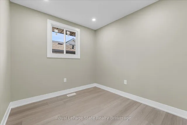 Additional image 11 of 1965 Brampton St