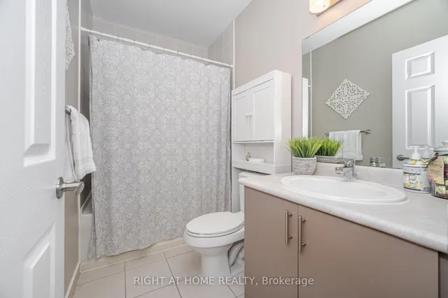 Additional image 8 of 716 Main St Unit 101