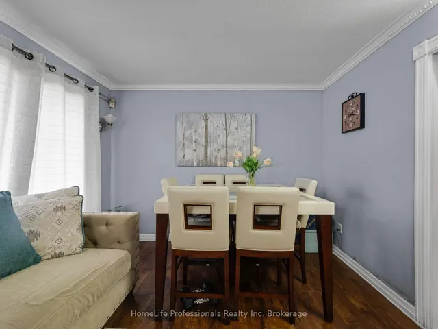 Additional image 15 of 40 Yeoville Crt