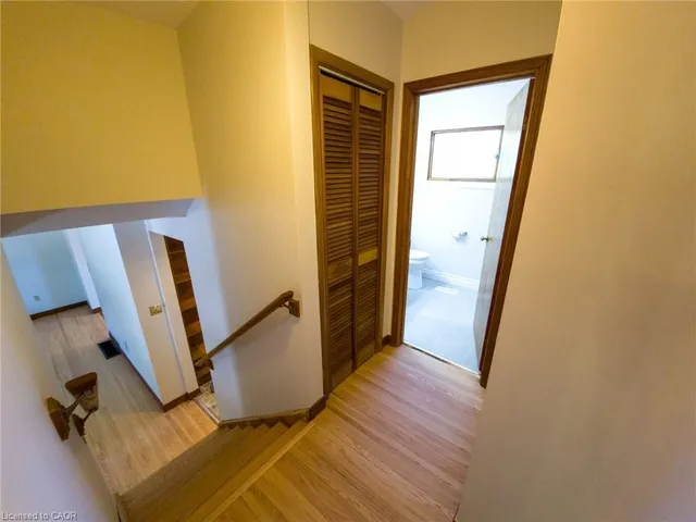 Additional image 24 of 164 Laurier Ave