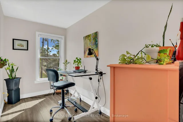 Additional image 29 of 22 Liberty St