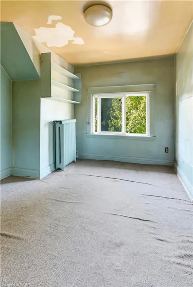 Additional image 26 of 11 Holton Ave