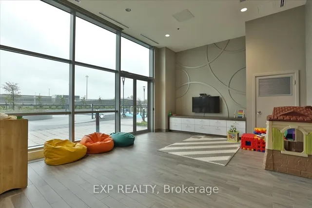 Additional image 29 of 2093 Fairview St Unit 913