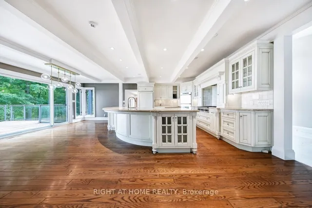 Additional image 14 of 7171 Appleby Line