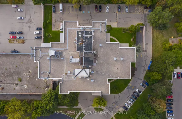 Additional image 6 of 975 Warwick Crt Unit 1608