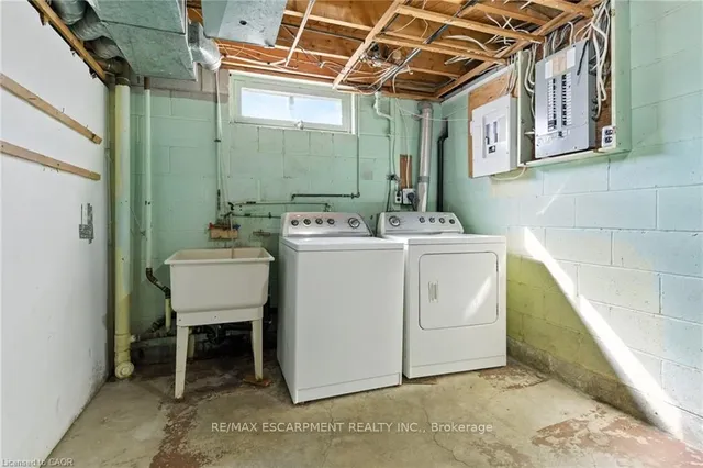 Additional image 32 of 18 Jasper Dr