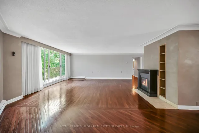 Additional image 5 of 150 Wilson St Unit PH1