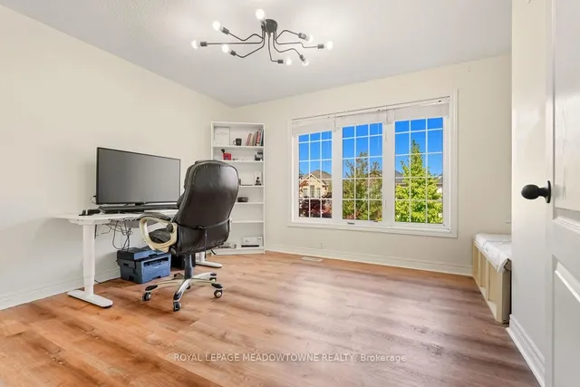 Additional image 28 of 304 Teetzel Dr