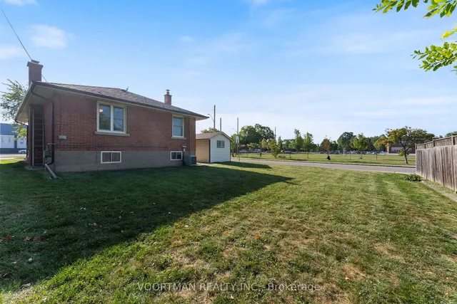 Additional image 25 of 136 Warren Ave