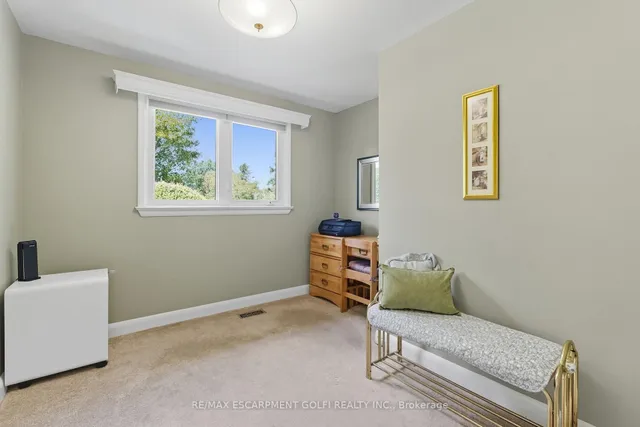 Additional image 21 of 894 Bishop Pl