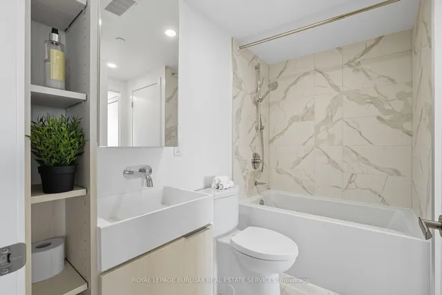 Additional image 17 of 370 Martha St Unit 1805