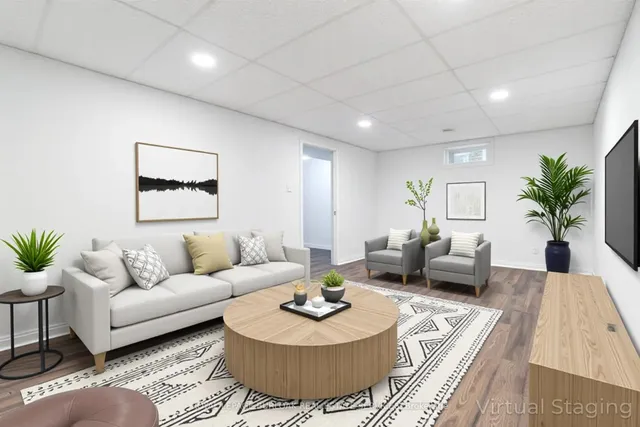 Additional image 21 of 5475 Lakeshore Rd Unit 4