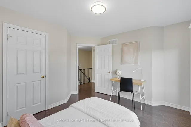 Additional image 35 of 1213 Bonin Cres