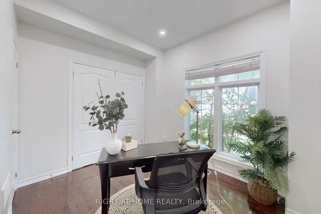 Additional image 36 of 2359 Lepage Common