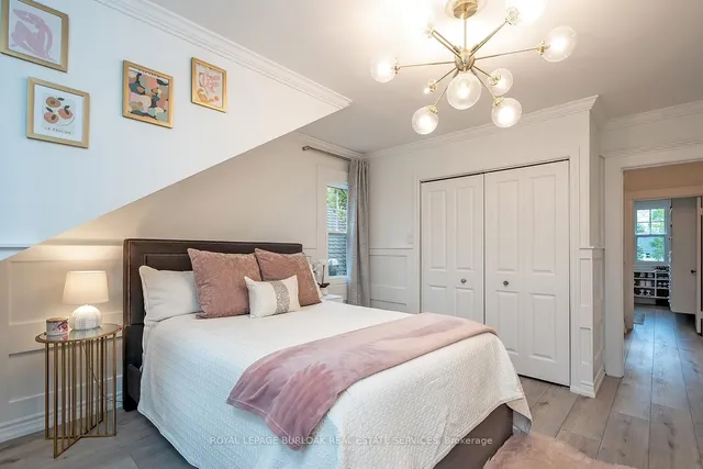 Additional image 23 of 534 Hager Ave