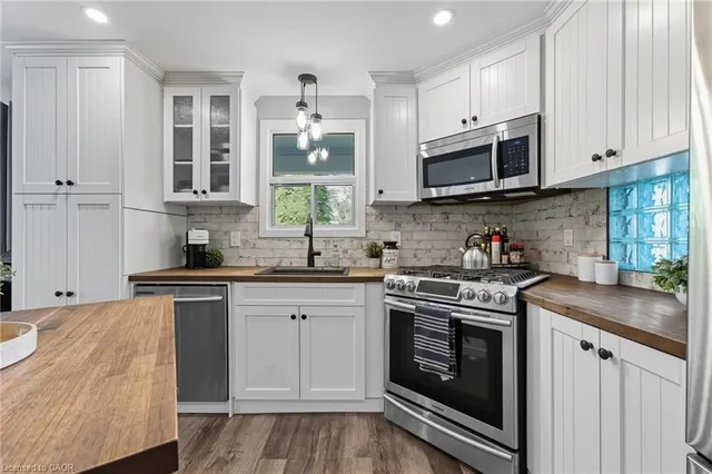 Additional image 15 of 146 Lynden Rd