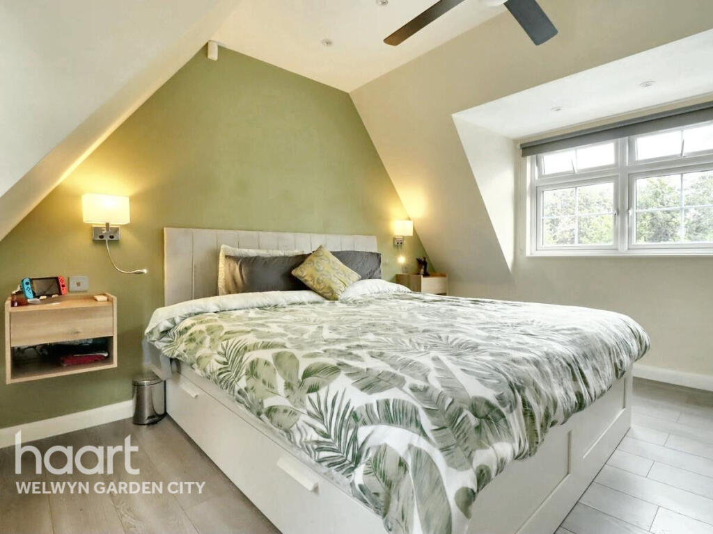 Additional image 19 of Peartree Lane, Welwyn Garden City