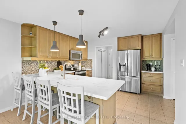 Additional image 12 of 565 Attenborough Terr