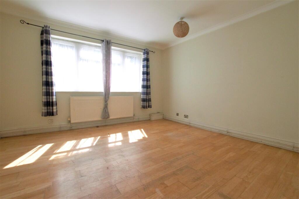 Additional image 3 of St Lawrence Way, Bricket Wood, AL2