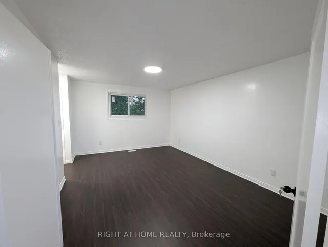 Additional image 28 of 73 Skyview Dr