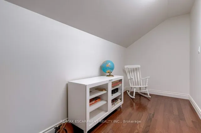 Additional image 30 of 17 TEWS Lane
