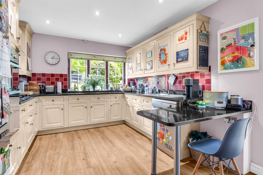 Additional image 6 of Tanglewood, Welwyn