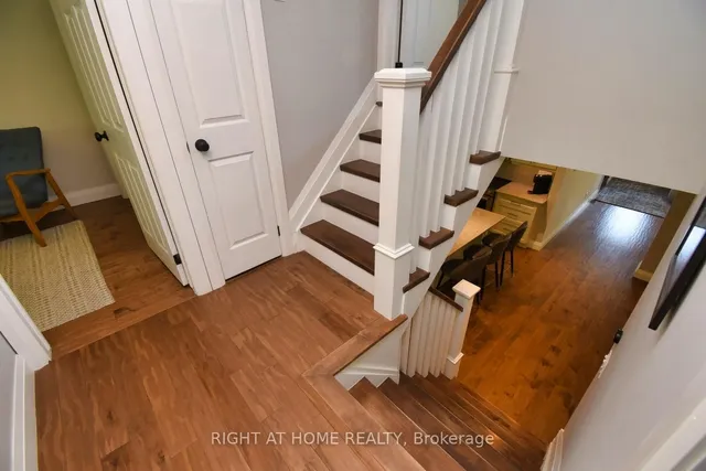 Additional image 18 of 3224 Twin Oaks Cres