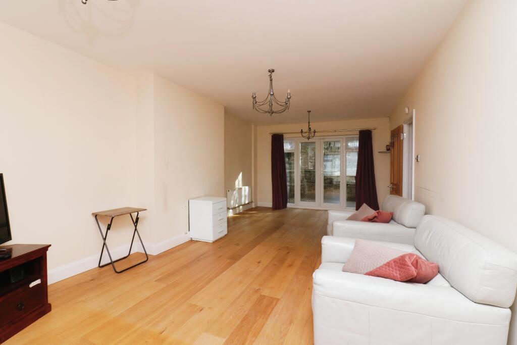 Additional image 4 of Carleton Rise, Welwyn, AL6