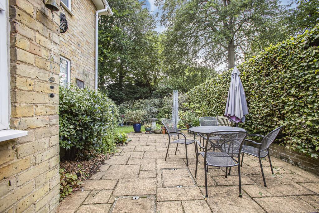 Additional image 23 of Woodland Rise, Welwyn Garden City, AL8