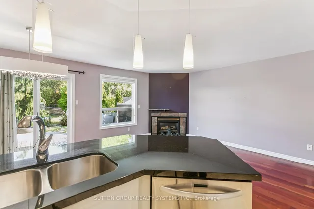 Additional image 12 of 57 Foxborough Dr