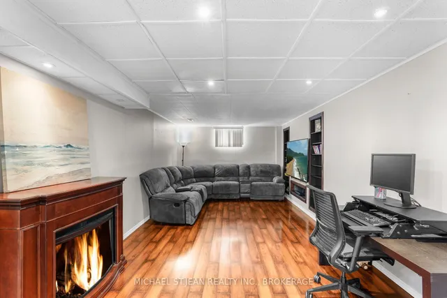 Additional image 9 of 149 Greenford Dr