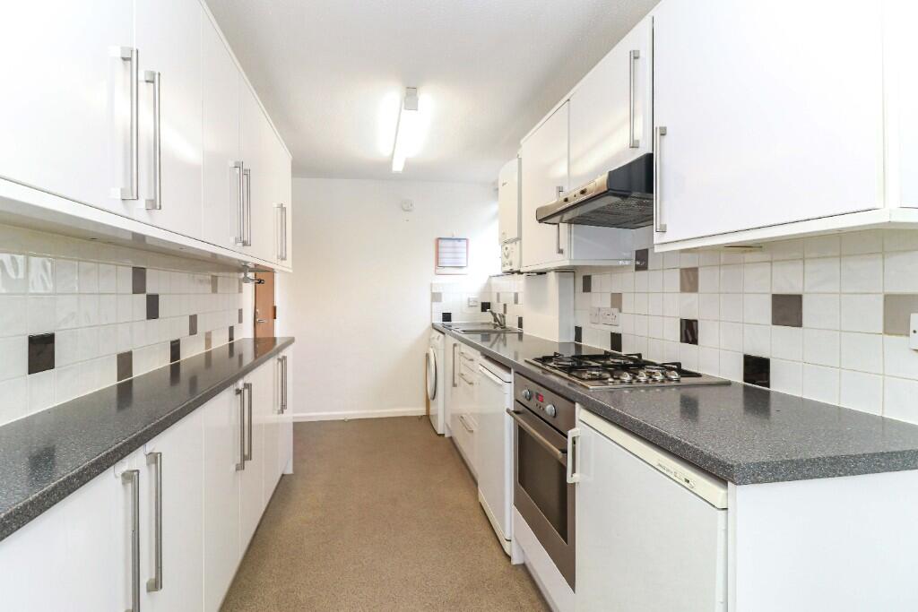 Additional image 10 of Carlisle Avenue, St. Albans, Hertfordshire, AL3