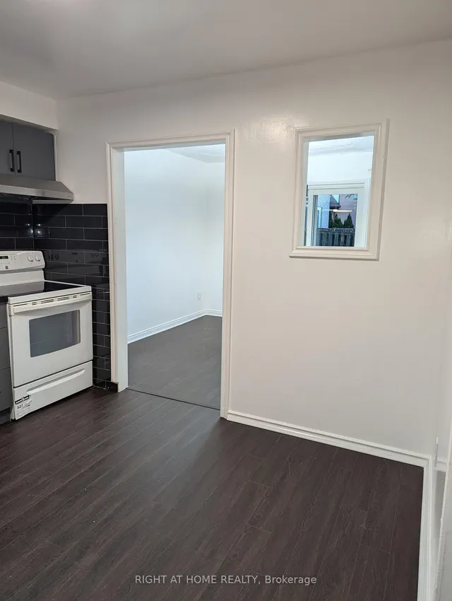 Additional image 20 of 73 Skyview Dr